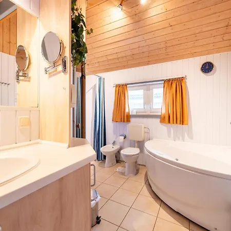 Skandinavisches In Ferienhaus *